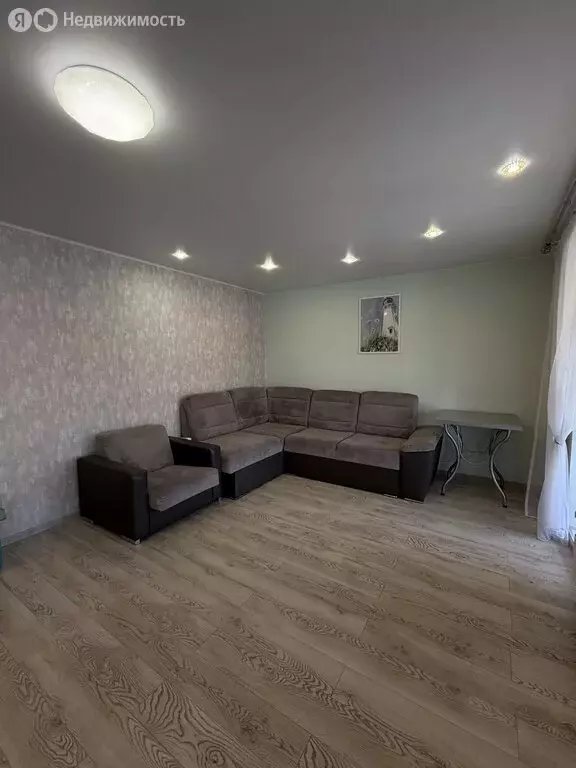 3-комнатная квартира: посёлок Васильково, Весенняя улица, 1 (91.2 м) - Фото 1