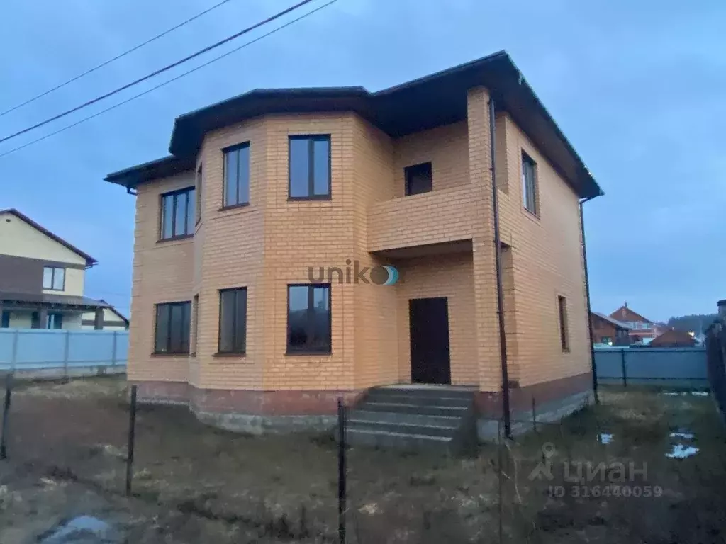 Дом в Башкортостан, Иглинский район, с. Акбердино ул. Сосновая (186 м) - Фото 1