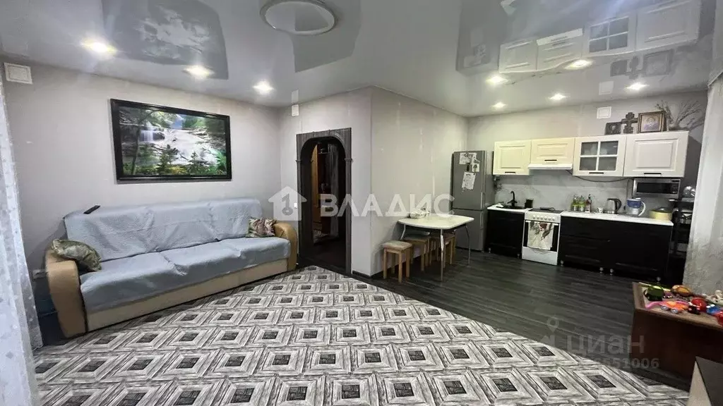 Дом в Бурятия, Улан-Удэ Новая Комушка мкр, ул. Розы Люксембург, 30 ... - Фото 1