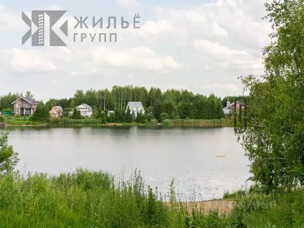 Участок в Татарстан, Лаишевский район, Кирбинское с/пос, д. Травкино  ... - Фото 1