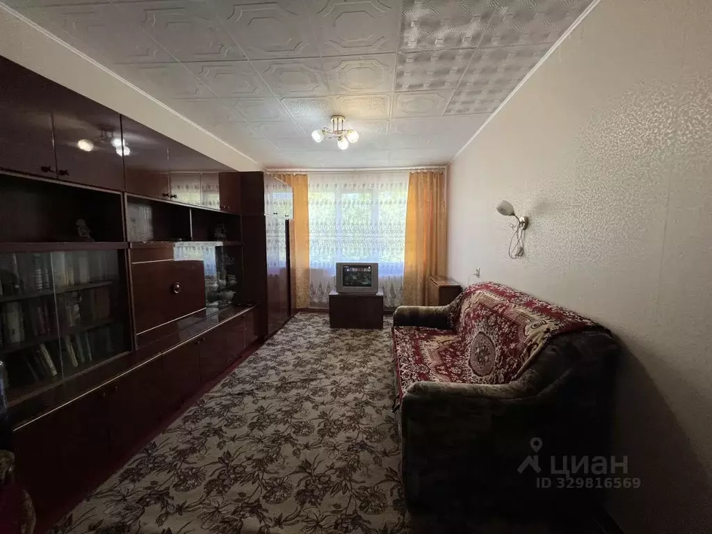 2-к кв. Псковская область, Псков Рижский просп., 66 (54.0 м) - Фото 1