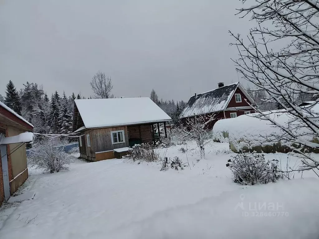 Дом в Ленинградская область, Волховский район, Пашское с/пос, д. ... - Фото 1