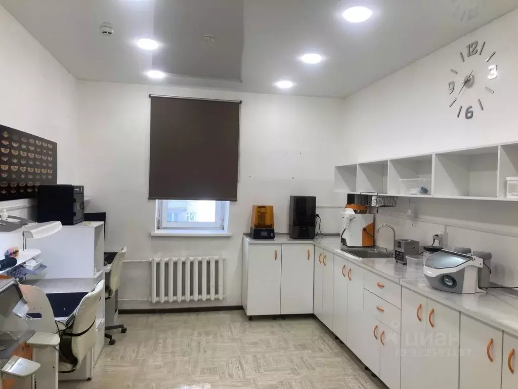 Помещение свободного назначения в Саха (Якутия), Якутск ул. Крупской, ... - Фото 1