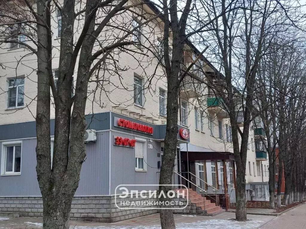 3-к кв. Курская область, Курск Сумская ул., 27 (64.2 м) - Фото 1