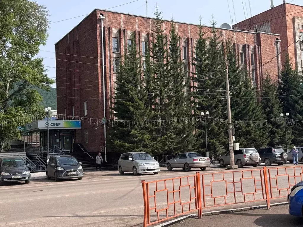Офис в Иркутская область, Усть-Кут ул. Кирова, 21А (390 м) - Фото 1