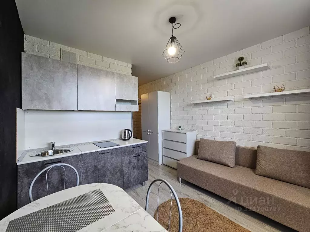 Студия Тюменская область, Тюмень Интернациональная ул., 203к2 (22.0 м) - Фото 2