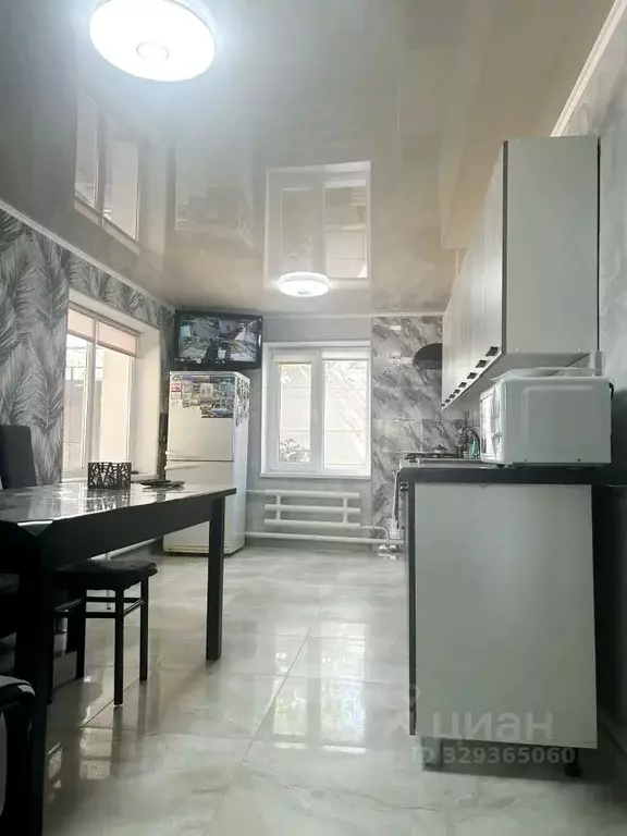 Дом в Крым, Ленинский район, с. Войково ул. Речная (173 м) - Фото 2