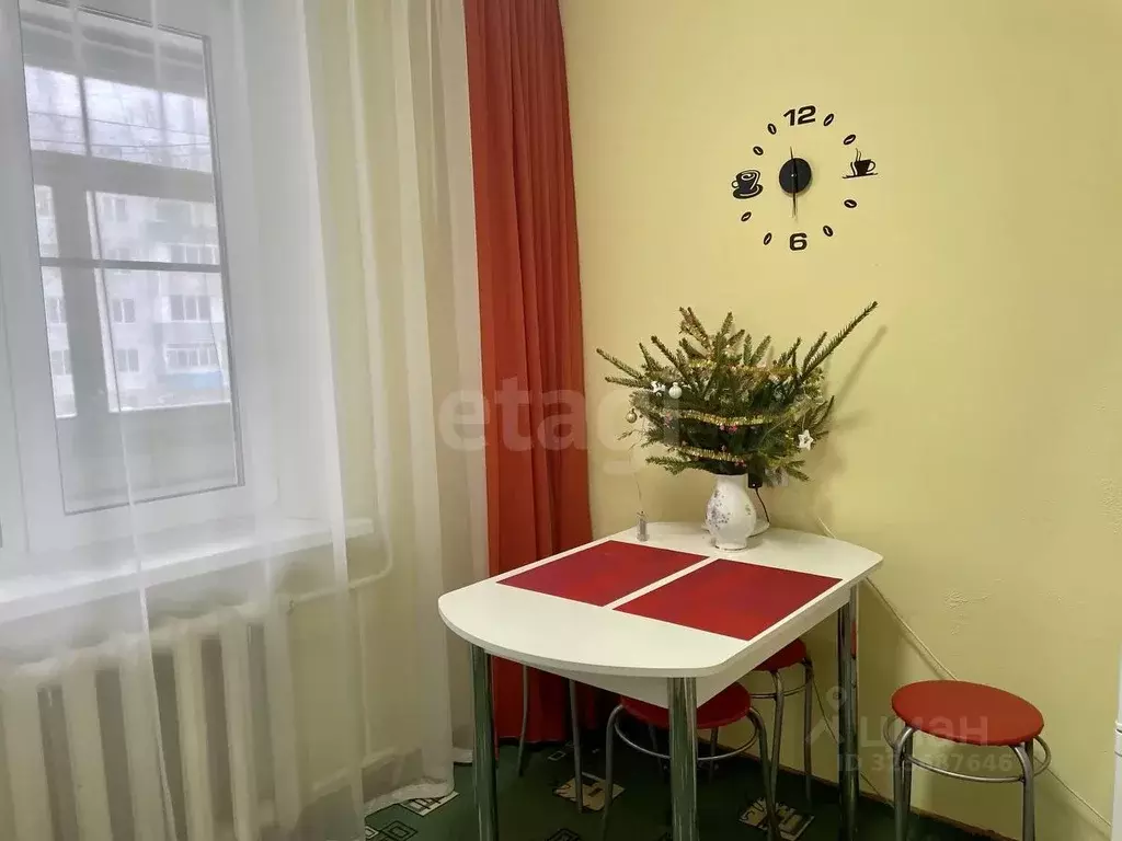 1-к кв. Псковская область, Печоры Вокзальная ул., 15 (32.6 м) - Фото 1