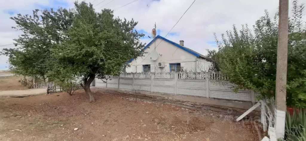 Дом в Крым, Кировский район, с. Владиславовка ул. Ленина (64 м) - Фото 0