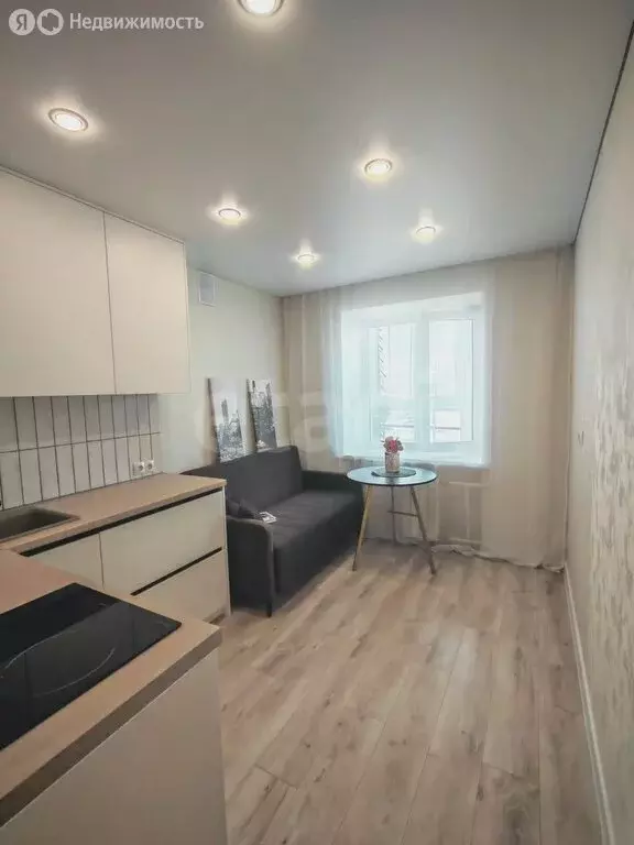 1-комнатная квартира: Тюмень, улица Республики, 92 (35.8 м) - Фото 1