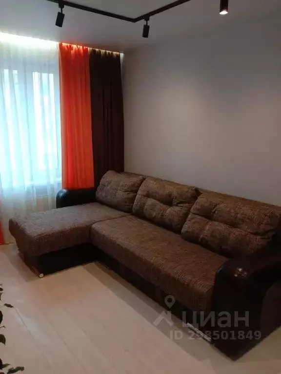 2-к кв. Псковская область, Псков Народная ул., 13 (49.0 м) - Фото 1