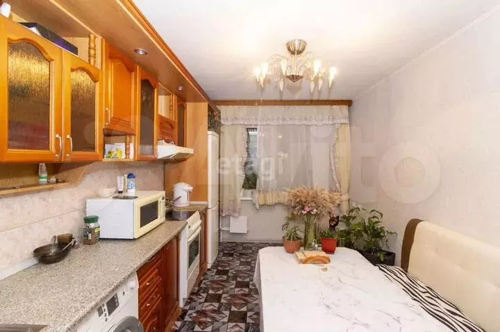 3-к. квартира, 80м, 8/9эт. - Фото 0