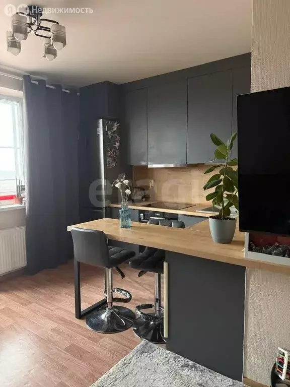 2-комнатная квартира: Западный, микрорайон Вишнёвая Горка, улица ... - Фото 2