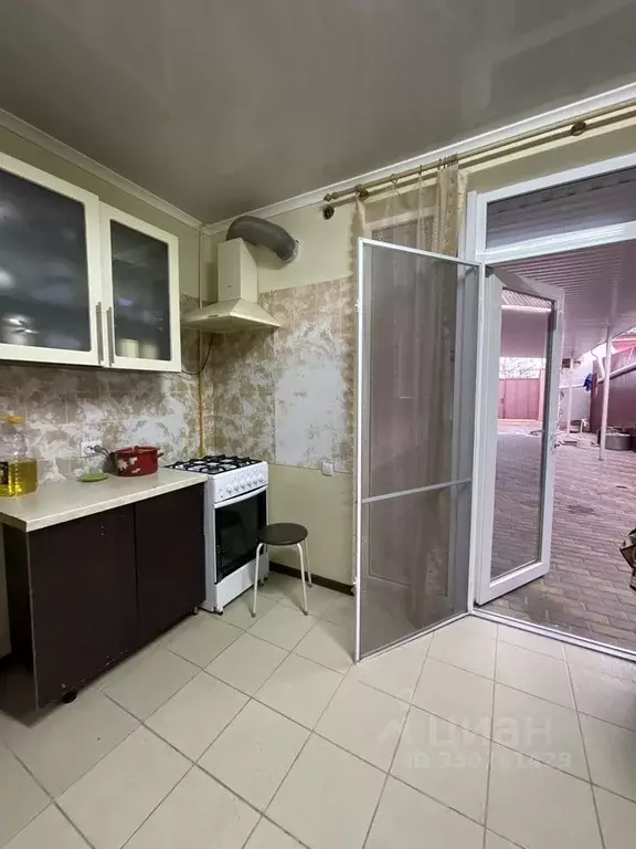 Дом в Крым, Евпатория Исмаил-Бей мкр, ул. Бекира Чобан-Заде, 39 (81 м) - Фото 2