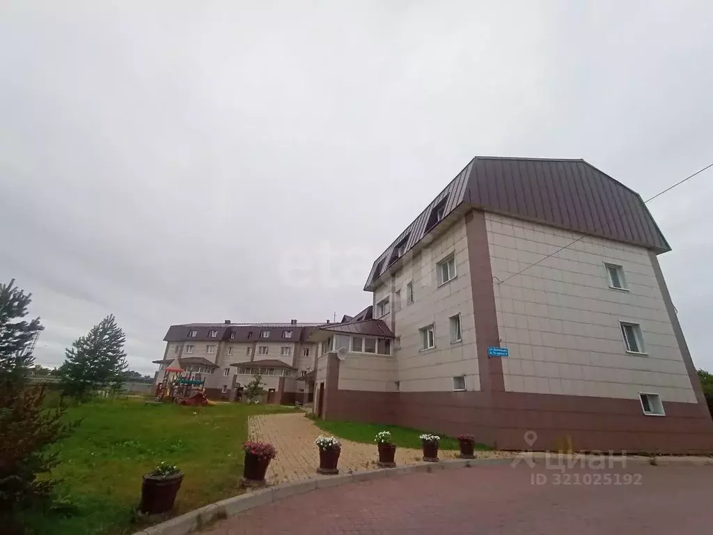 3-к кв. Архангельская область, Архангельск ул. Дежневцев, 14к8 (60.5 ... - Фото 0