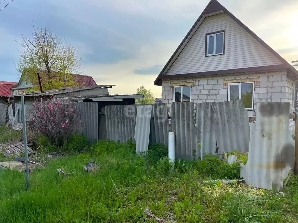 Дом в Приморский край, Артемовский городской округ, с. Кневичи ул. ... - Фото 1