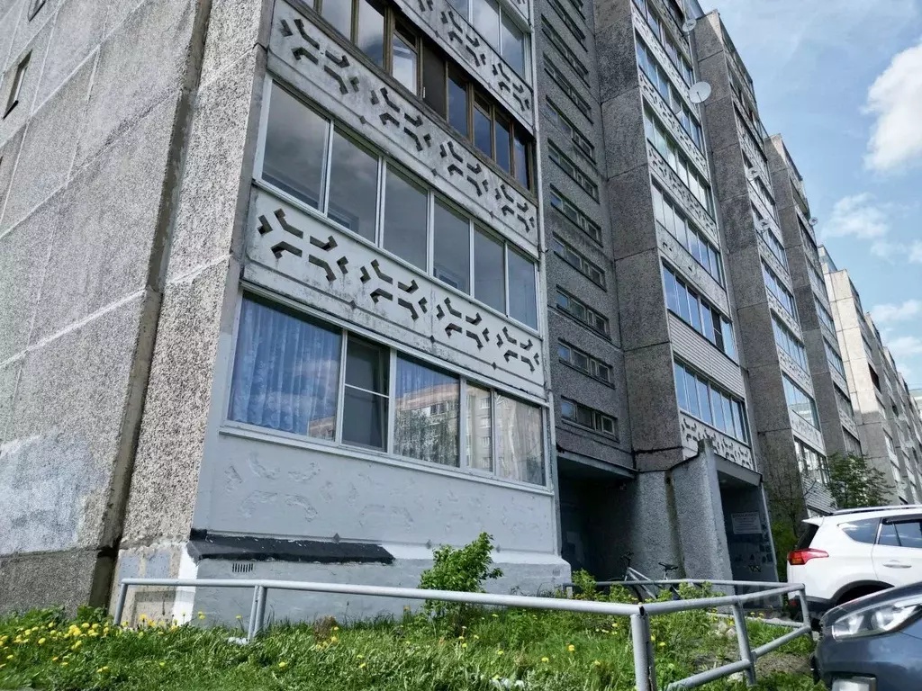 4-к кв. Карелия, Петрозаводск ул. Хейкконена, 22 (84.6 м) - Фото 0