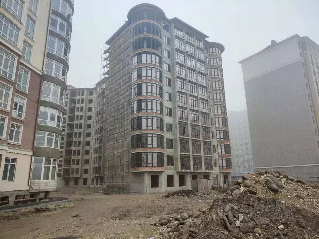 2-к кв. Кабардино-Балкария, Нальчик Мей мкр,  (74.0 м) - Фото 1