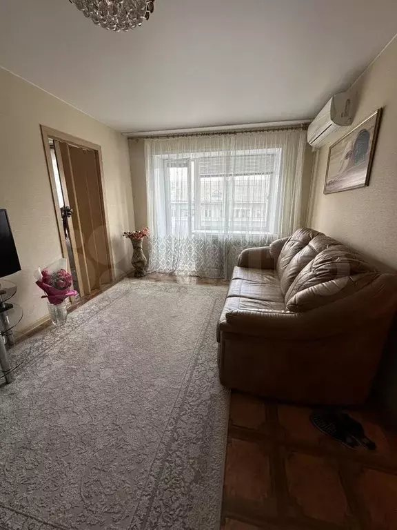 2-к. квартира, 45 м, 4/4 эт. - Фото 0