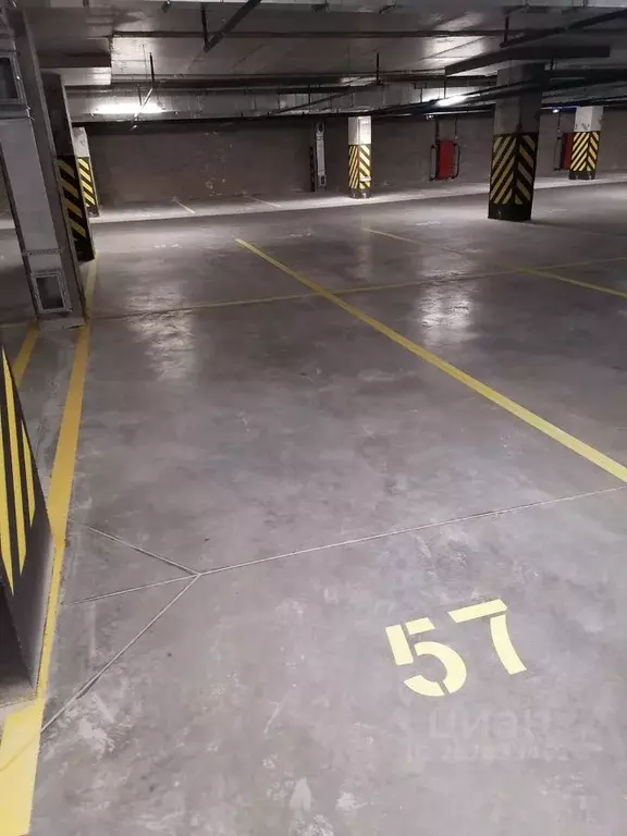 Гараж в Санкт-Петербург аллея Арцеуловская, 19 (14 м) - Фото 2