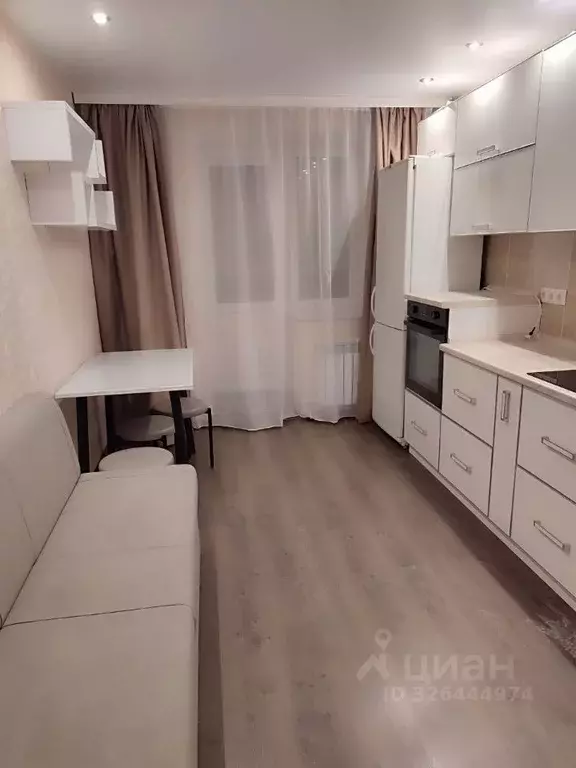 1-к кв. Чувашия, Чебоксары ул. А.В. Асламаса, 4 (45.0 м) - Фото 1