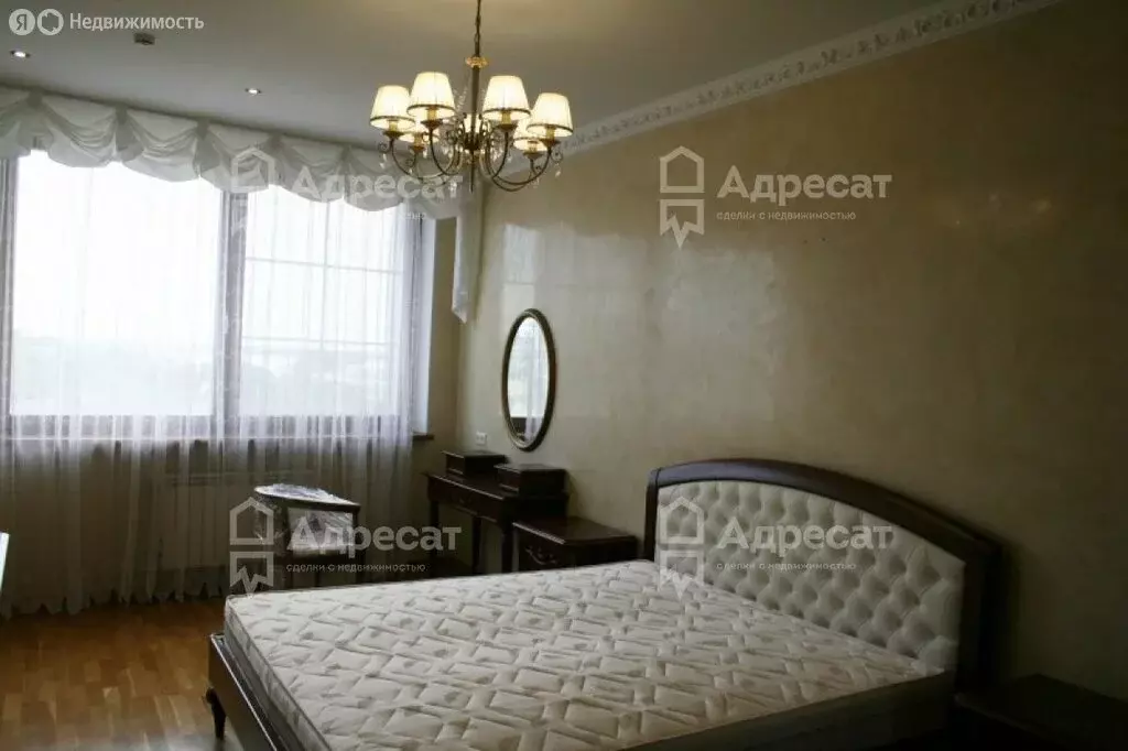 3-комнатная квартира: Волгоград, улица Калинина, 2А (125.1 м) - Фото 1