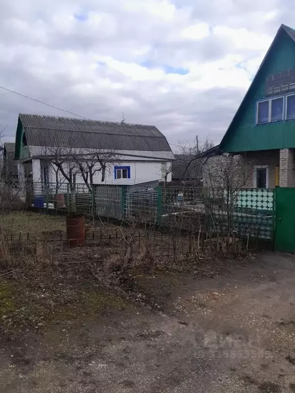 Дом в Орловская область, Мценск ул. Генерала Горбатова (76 м) - Фото 1