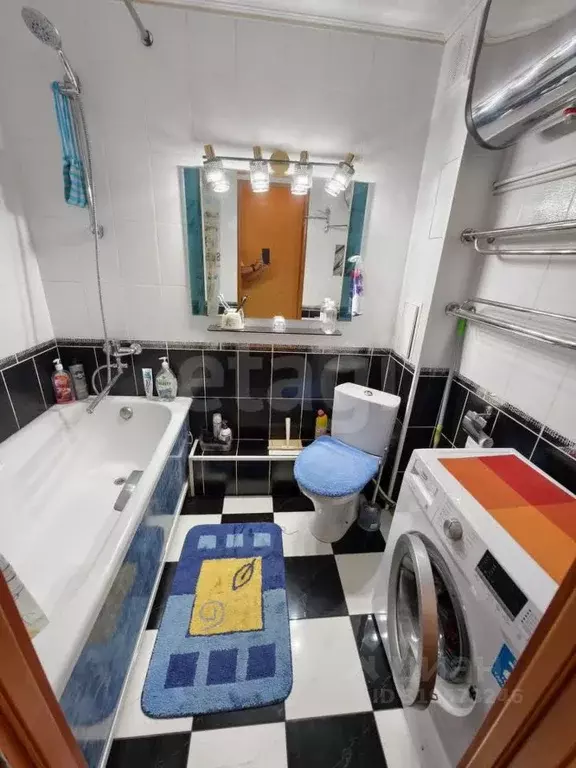 3-к кв. Сахалинская область, Южно-Сахалинск ул. Ленина, 184А (62.0 м) - Фото 1