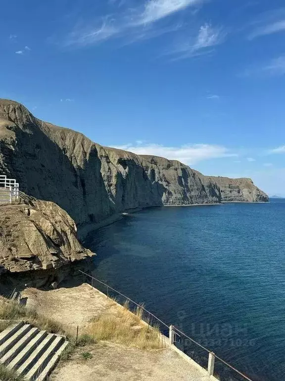 Участок в Крым, Судак муниципальный округ, с. Солнечная Долина ул. ... - Фото 1