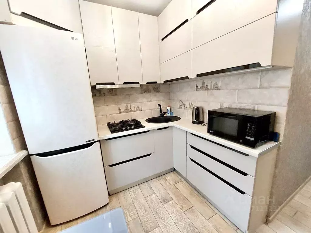 2-к кв. Башкортостан, Уфа ул. Ульяновых, 15 (43.0 м) - Фото 2