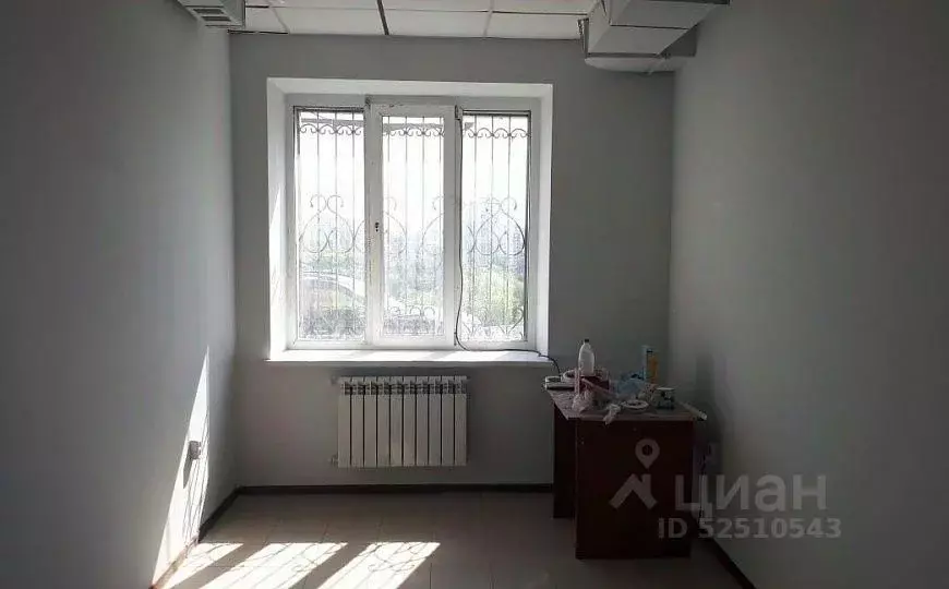 Помещение свободного назначения в чувашия, чебоксары ул. Крылова, 9 . - Фото 0