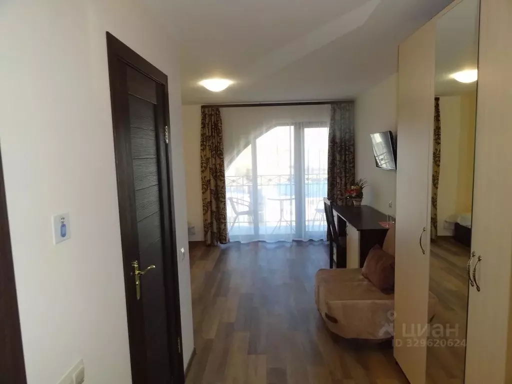 Комната Севастополь ул. 4-я Равелинная, 5 (30.0 м) - Фото 1