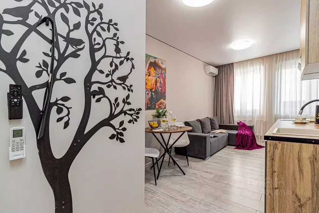 Студия Краснодарский край, Краснодар ул. Им. Мурата Ахеджака, 12к8 ... - Фото 1