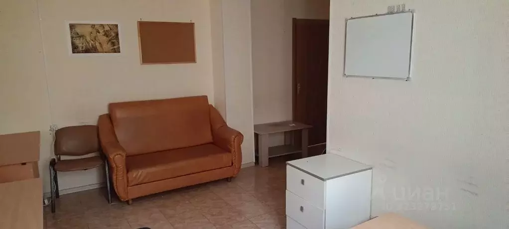 Офис в Ставропольский край, Ставрополь ул. Доваторцев, 51Г (25 м) - Фото 2