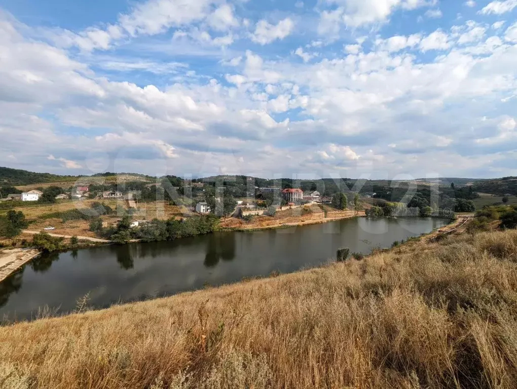 Участок 1,8 га (ИЖС) - Фото 0