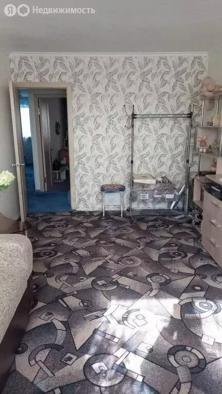 2-комнатная квартира: Курган, Рабоче-Крестьянская улица, 10 (48.9 м) - Фото 2