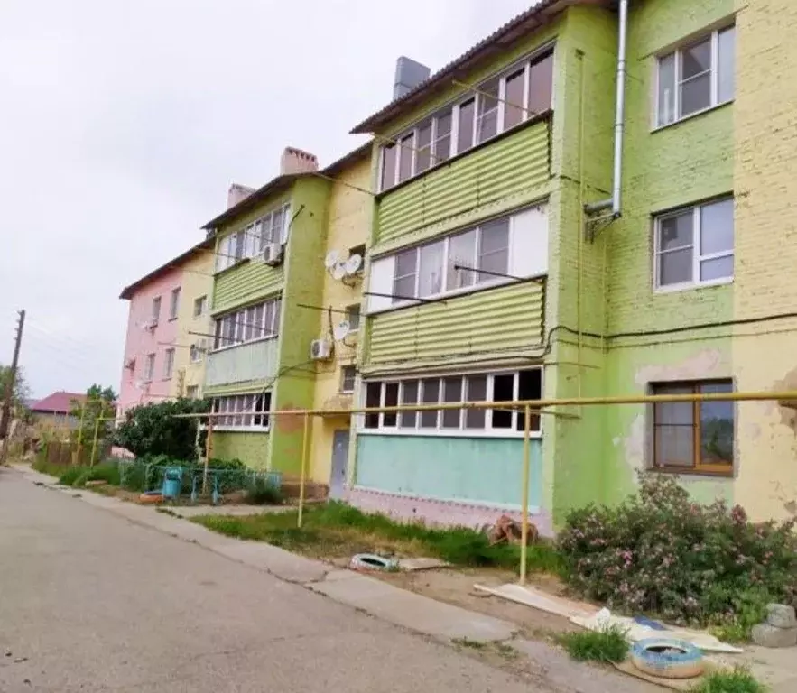 1-к кв. Астраханская область, Приволжский район, с. Карагали Почтовая ... - Фото 1