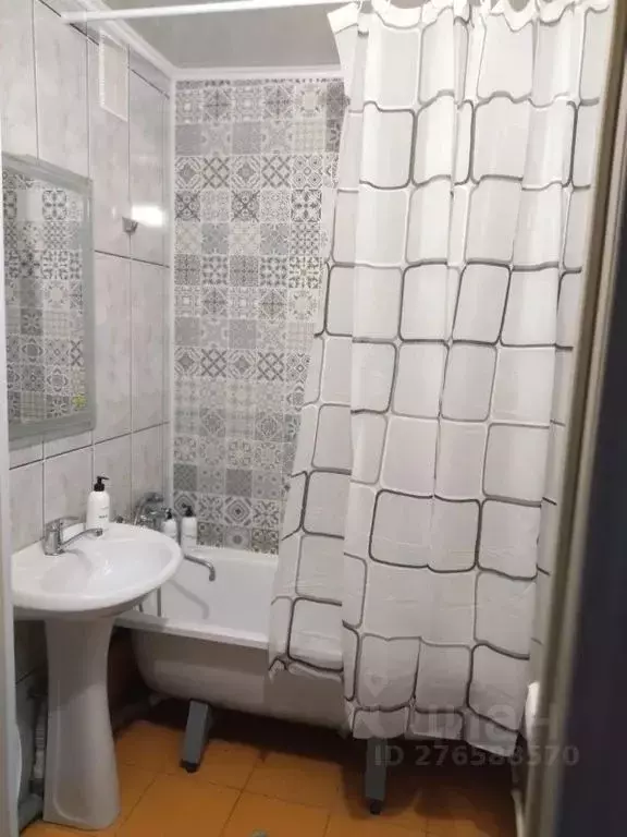 Студия Астраханская область, Астрахань ул. Яблочкова, 25 (32.0 м) - Фото 1