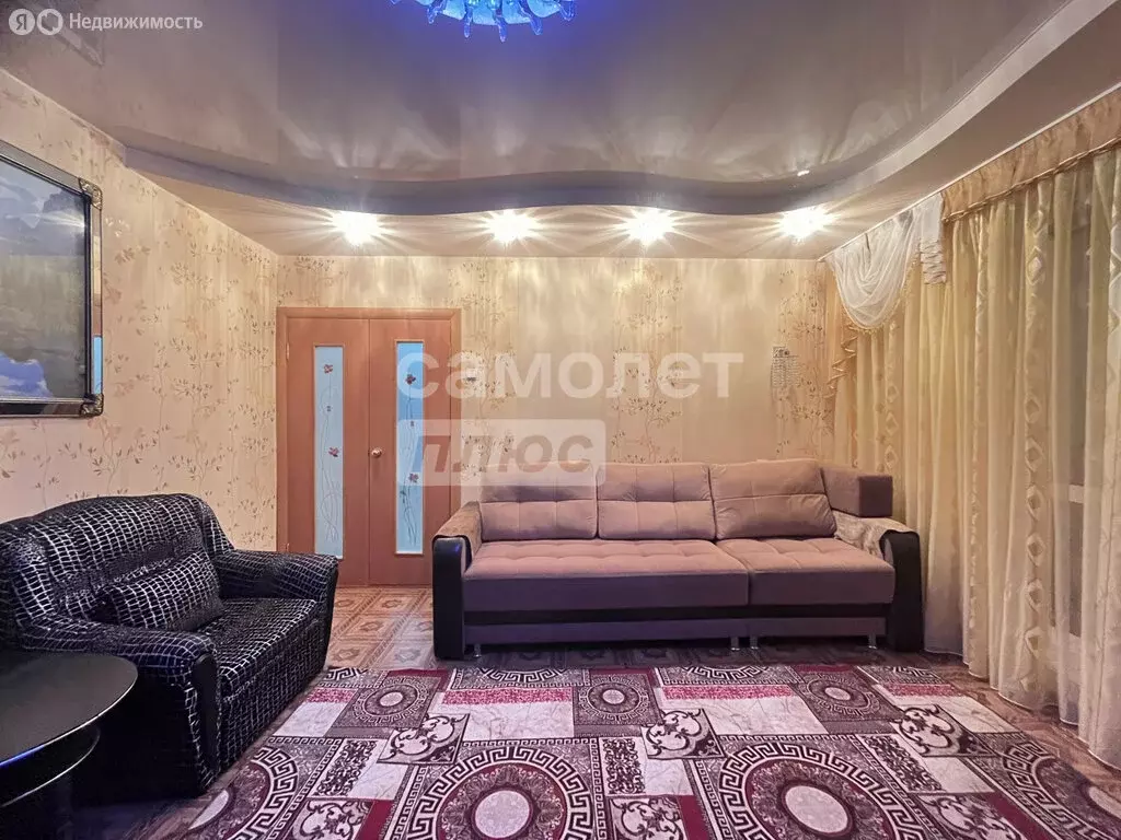 2-комнатная квартира: Миасс, Донская улица, 15 (52.9 м) - Фото 1