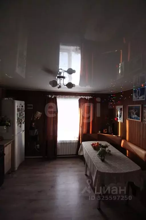 Дом в Красноярский край, Красноярск городской округ, пос. Солонцы ул. ... - Фото 2