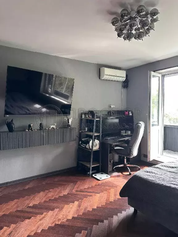 Продается 1-комнатная квартира - Фото 1