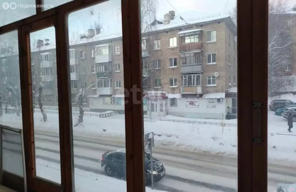 1-комнатная квартира: Ухта, улица Оплеснина, 1 (30 м) - Фото 2