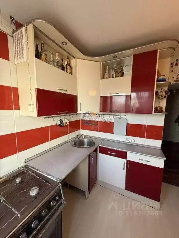 2-к кв. Новгородская область, Великий Новгород ул. Космонавтов, 20к1 ... - Фото 0