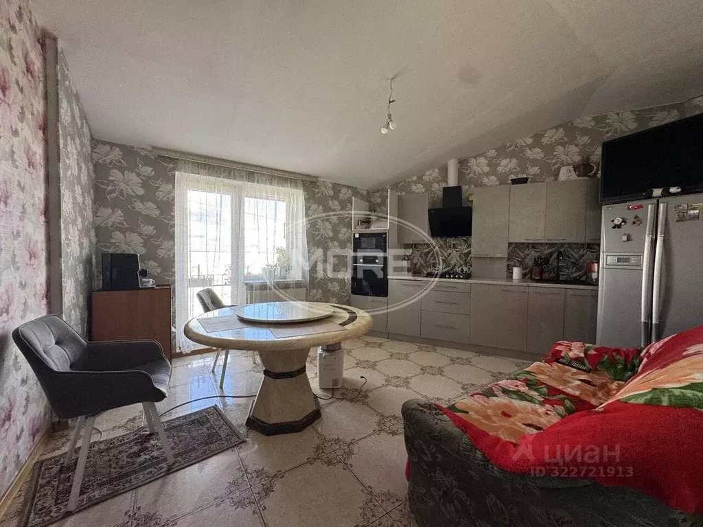 3-к кв. Калининградская область, Светлый Калининградская ул., 8 (86.8 ... - Фото 1