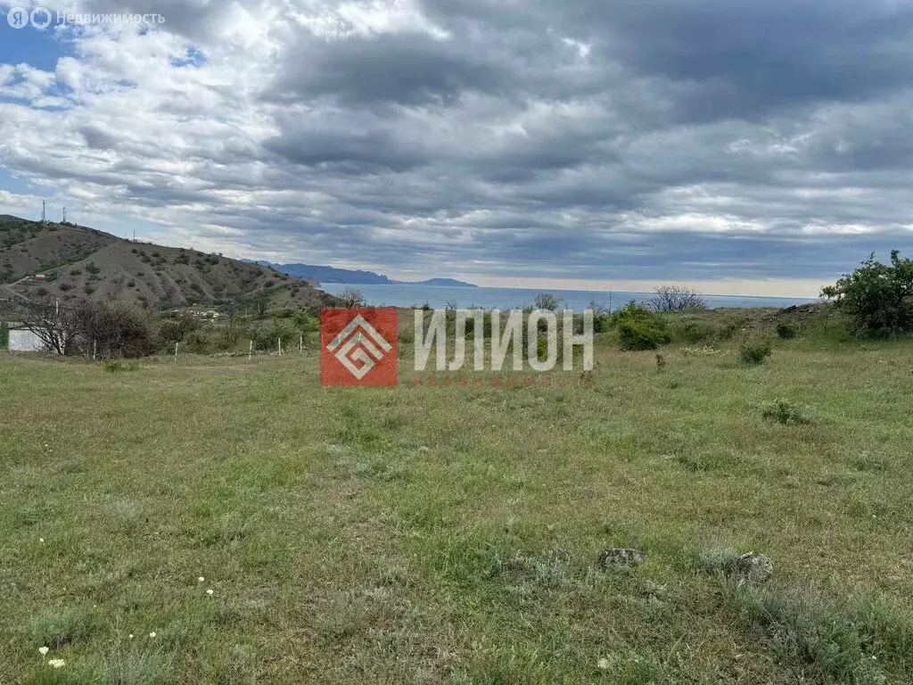 Участок в Республика Крым, муниципальный округ Алушта, село Приветное ... - Фото 1