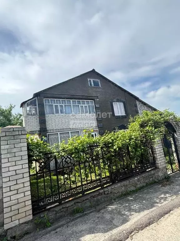 Дом в Курская область, Курск Коммунистическая ул., 35 (276 м) - Фото 0