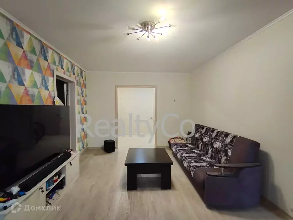 Продаётся 4-к квартира, 73.6 м - Фото 1