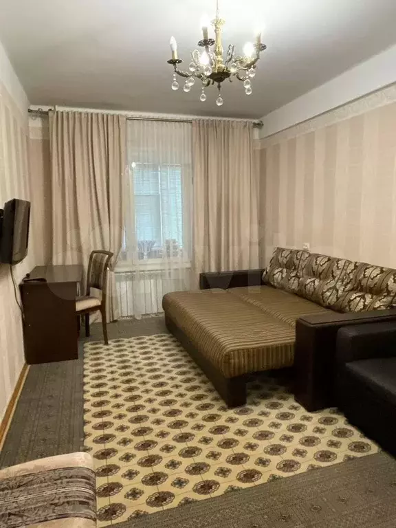 1-к. квартира, 35 м, 1/5 эт. - Фото 1