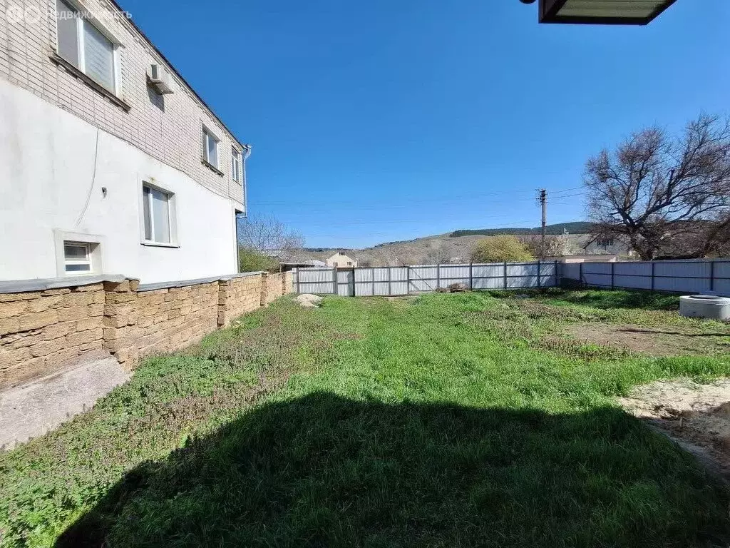 Дом в Трудовское сельское поселение, село Строгоновка, улица Новосёлов ... - Фото 0