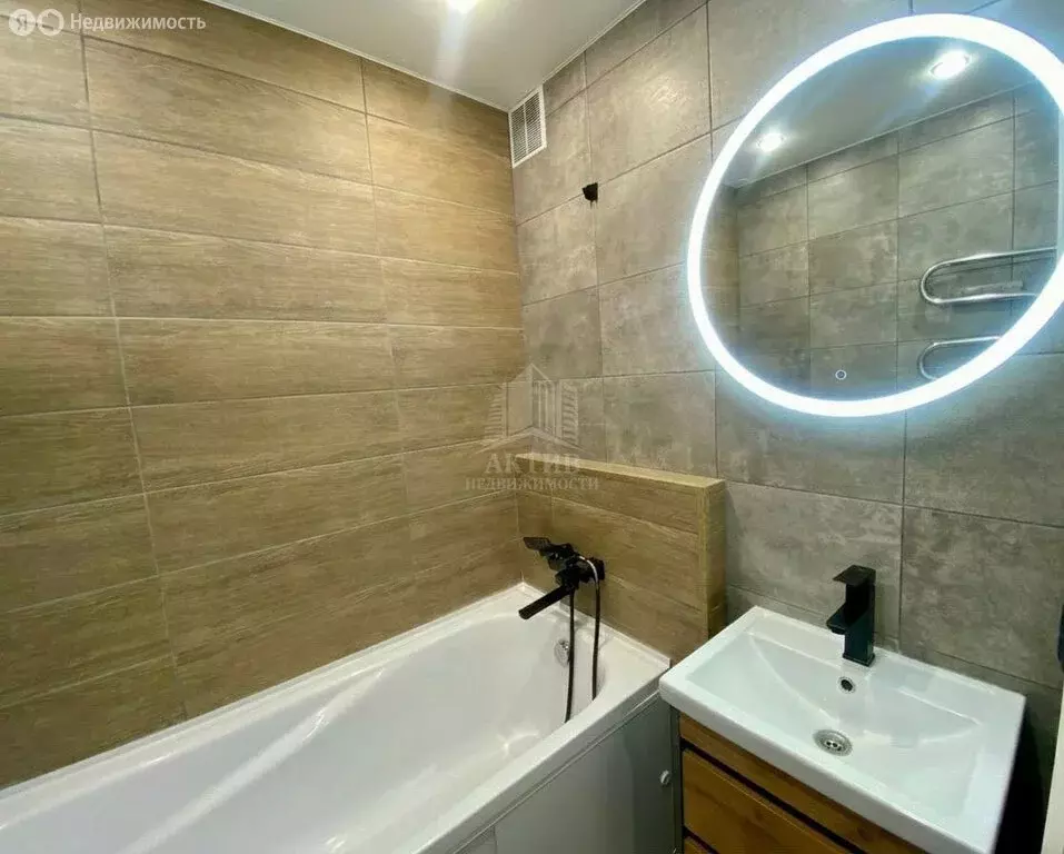 2-комнатная квартира: Красноярск, Ястынская улица, 5 (48.7 м) - Фото 1